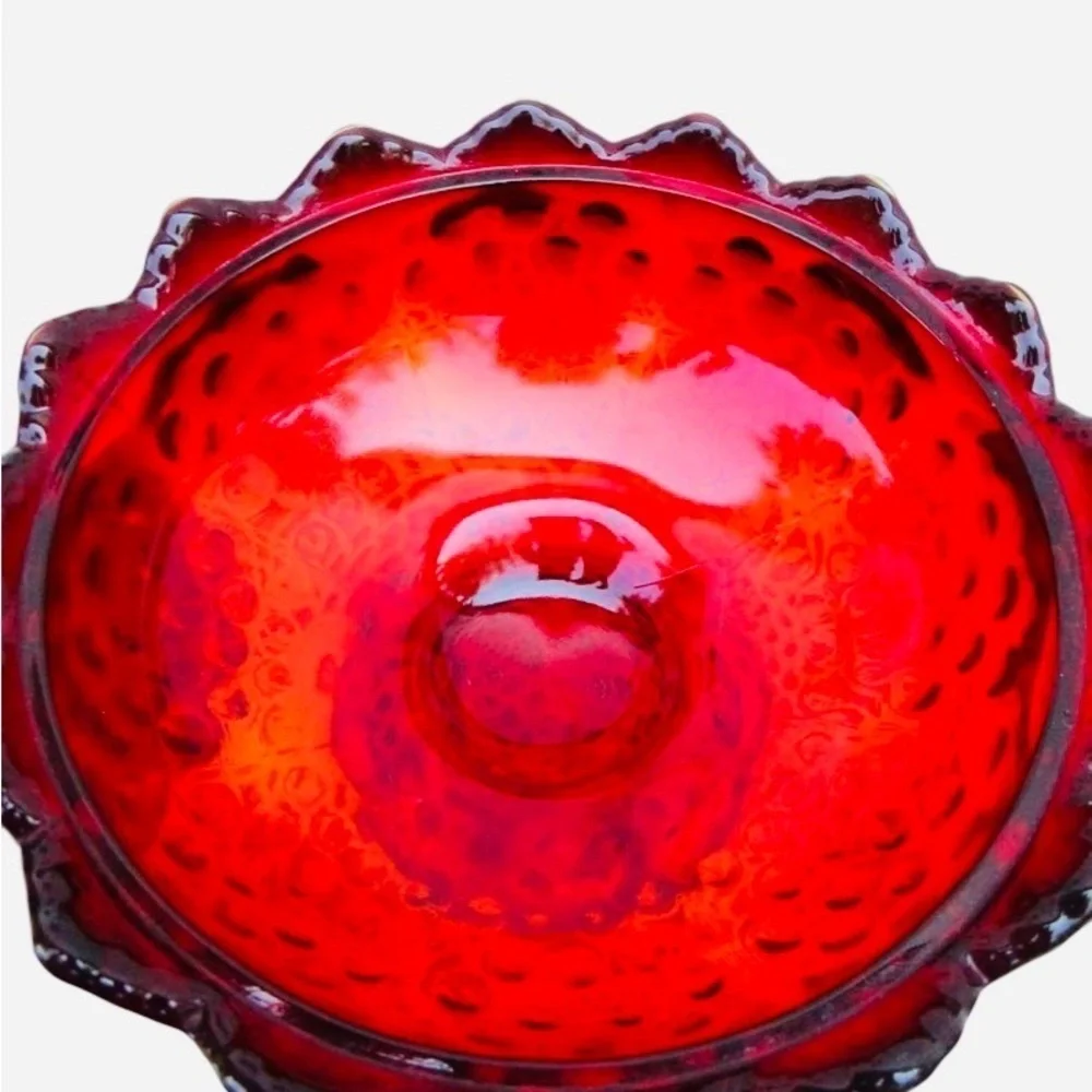 Fenton Cadmium Glow
Hobnail Ruby/Amberina
Lidded Candy Dish Scalloped
Edge 6.5" - Picture 11 of 13